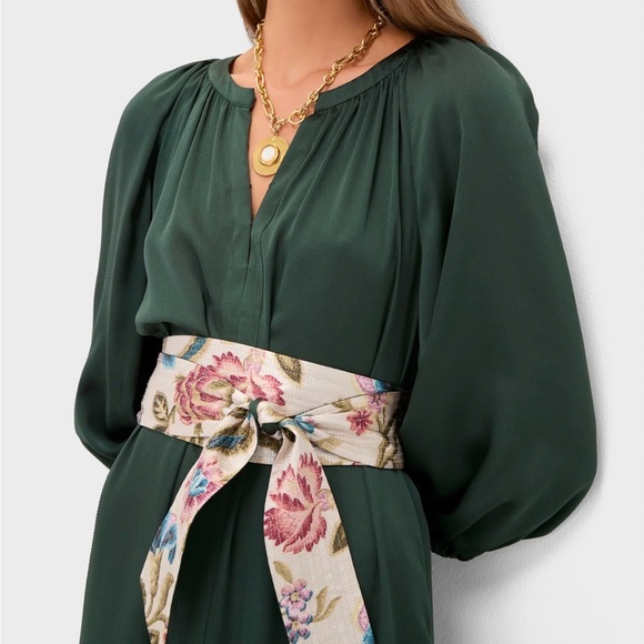 NWT TUCKERNUCK Dark Green Hammered Satin Lyles Dress
Dark Green / M - Picture 3 of 7